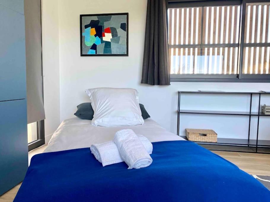 Magnifique T2 Neuf, Proche Gare, Parking Facile Apartment Vannes Bagian luar foto
