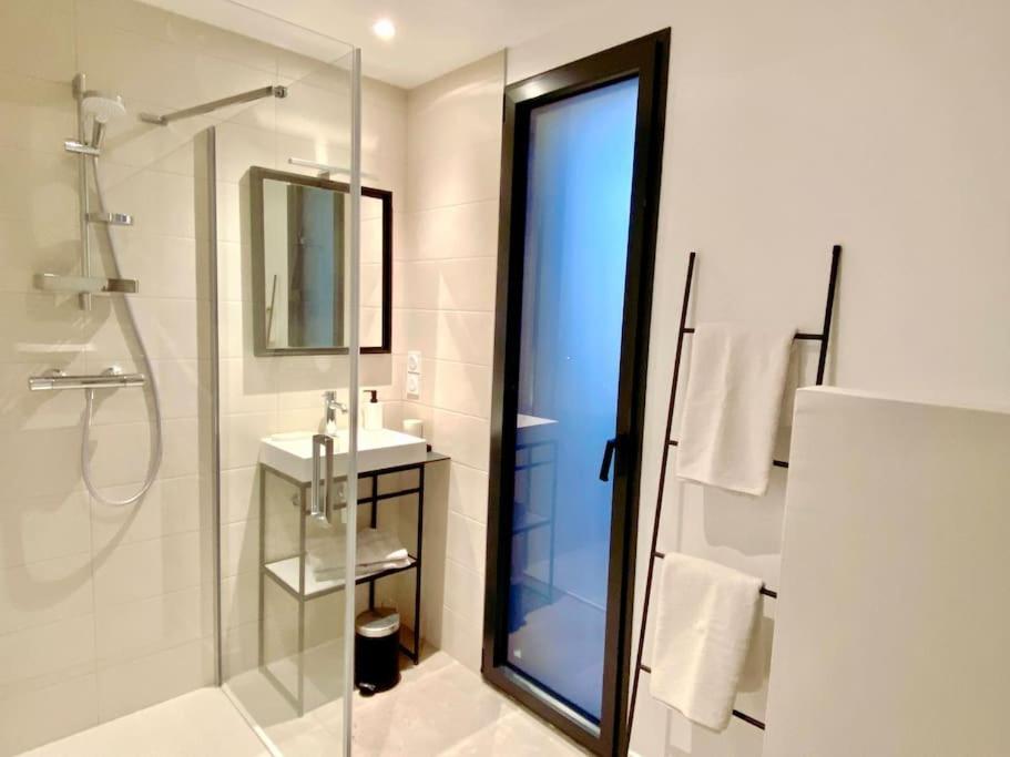 Magnifique T2 Neuf, Proche Gare, Parking Facile Apartment Vannes Bagian luar foto